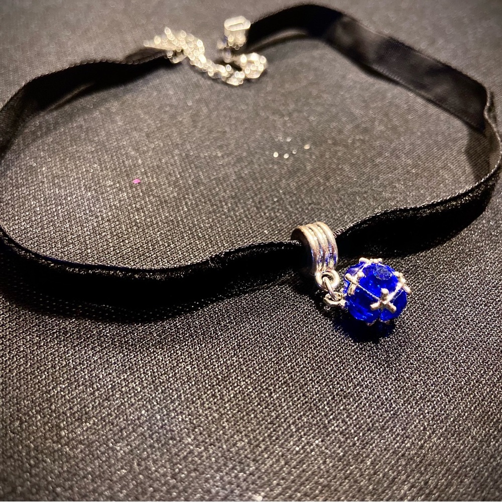RUBYCA Crystal Choker